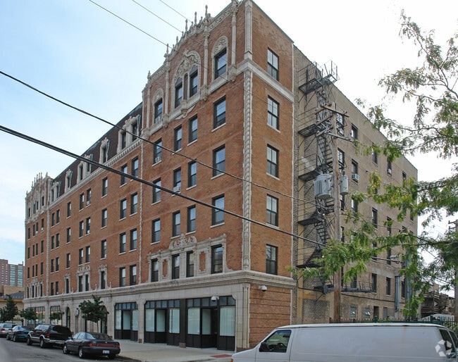 Building Photo - Leland Apartments