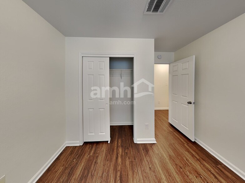 Building Photo - 3908 Rocky Shore Ln