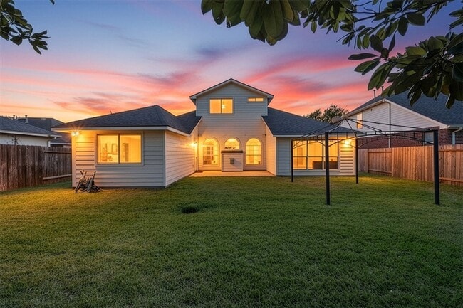 Building Photo - 21610 Grand Hollow Ln