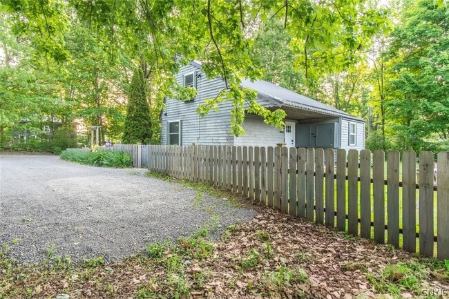 Building Photo - 22000 Admirals Walk