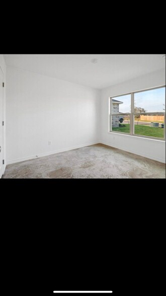 Building Photo - 1289 Lehmann Dr