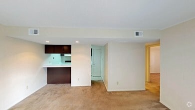 Interior Photo - Woodlake