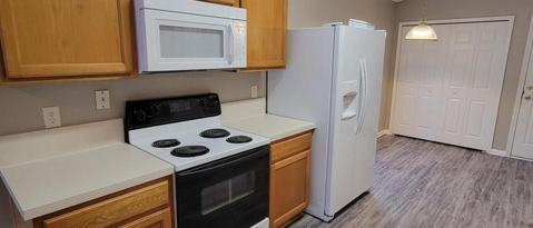 Building Photo - 24 Zoeller Ct