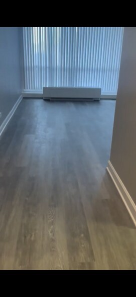 Building Photo - 601 E 32nd St