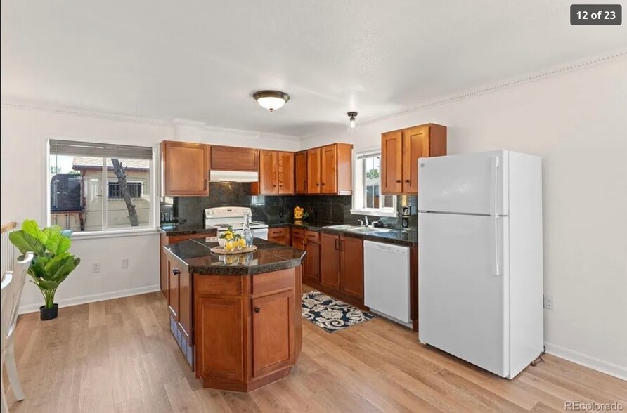 Building Photo - 45 S Meade St