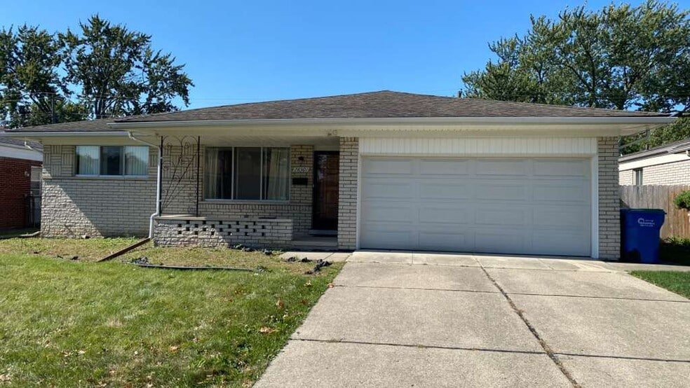 Primary Photo - 28301 Mavis Dr