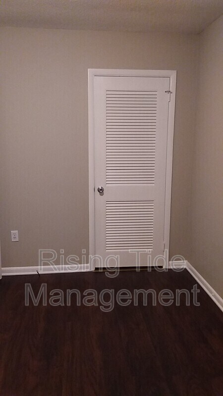 Building Photo - 2743 Lee Meadows Dr