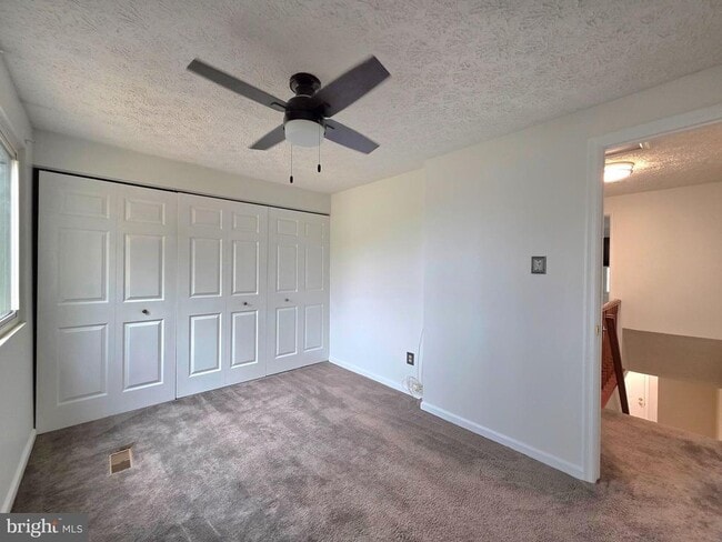 Building Photo - 8568 Koluder Ct