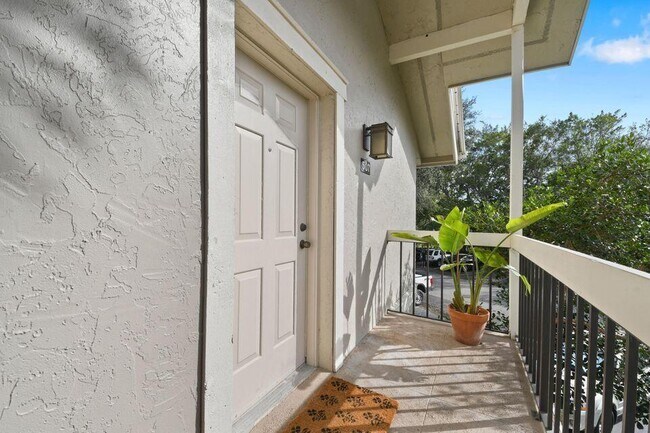 Building Photo - 11863 Wimbledon Cir