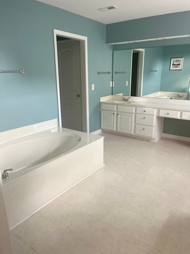 Building Photo - 5434 Wind Mountain Ln