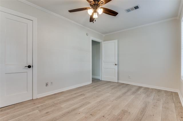 Building Photo - 222 Moore St