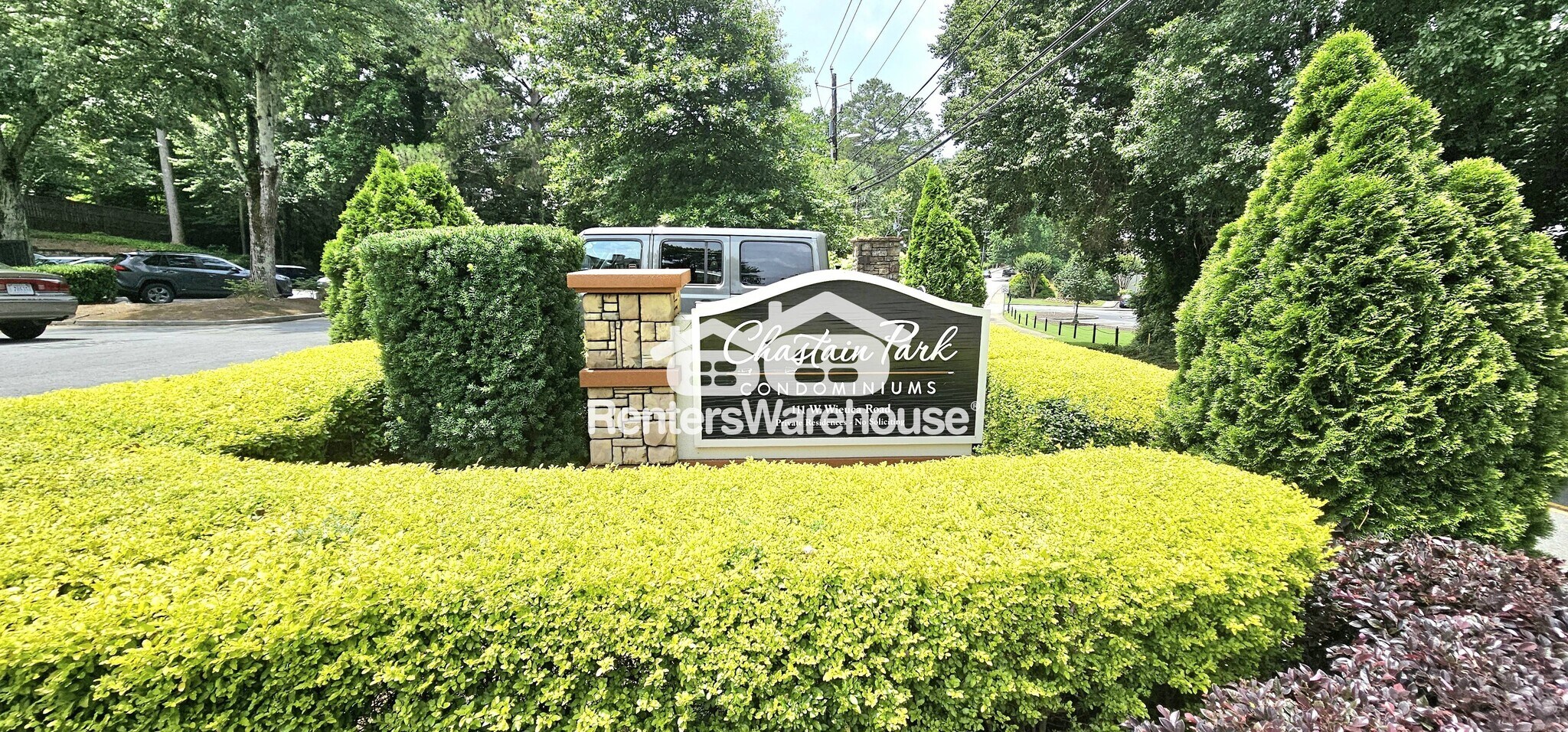 Building Photo - 2060 Chastain Park Ct NE