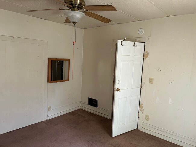 Building Photo - 121 S Third Street