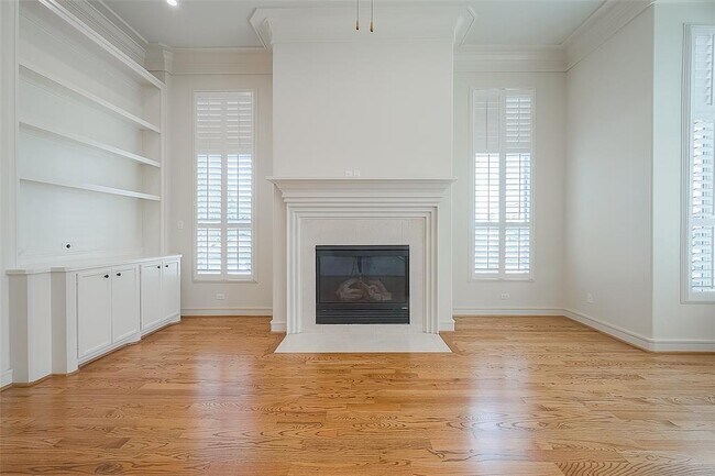 Building Photo - 1804 Haddon St