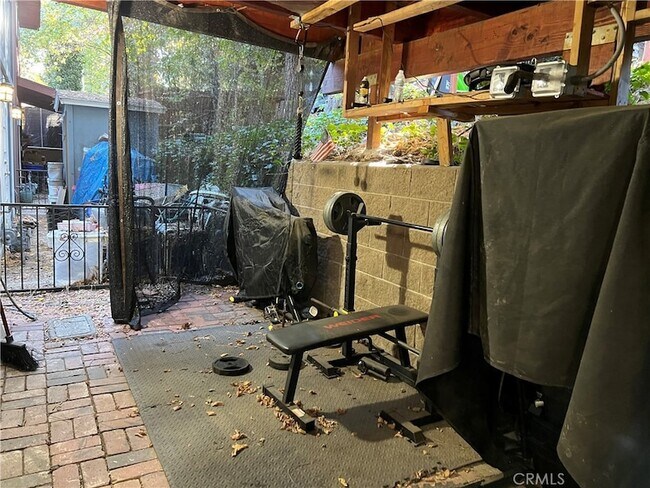 Building Photo - 22903 Waters Dr