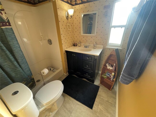 Building Photo - 1079 NW 7th Blvd