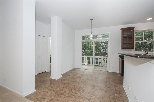 Building Photo - 1245 Tuscany Dr