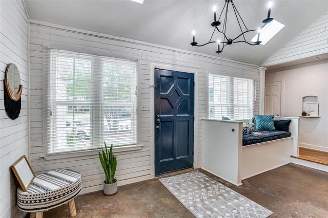 Building Photo - 619 N Hampton Rd