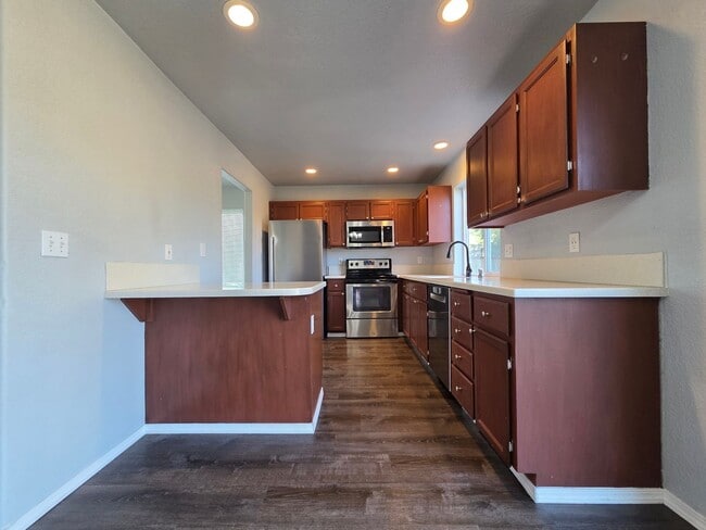 Building Photo - Beautiful Home in Spanaway!