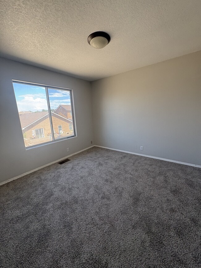 Building Photo - 1607 Costilla Rd