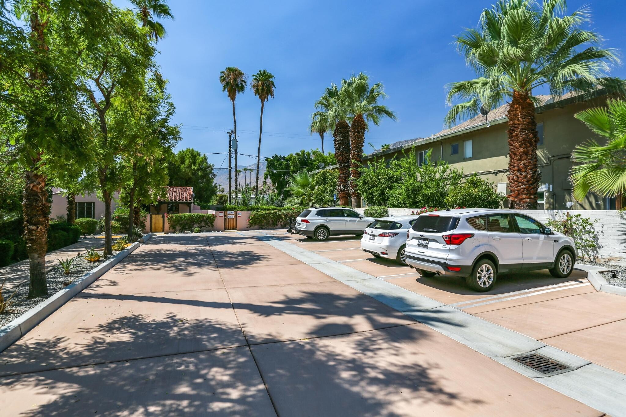 Building Photo - 133 Ocotillo Ave