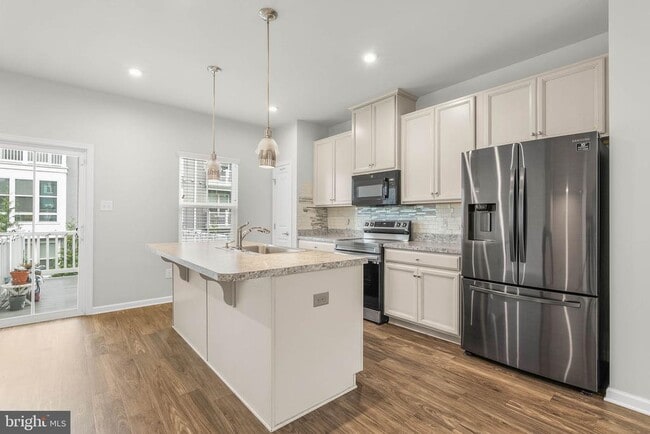 Building Photo - 21 Kohlmyer Dr