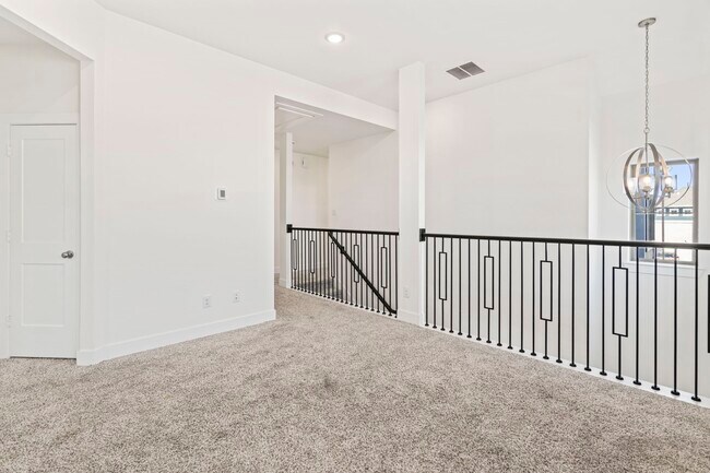 Building Photo - 7818 Starfish Arbor Dr