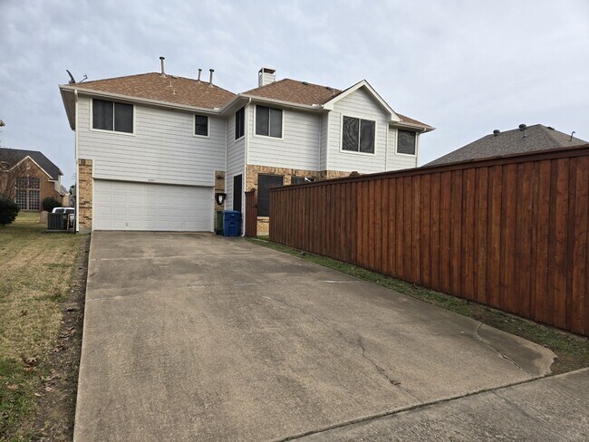 Building Photo - 4241 Arbor Ln