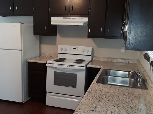 Building Photo - FB Hidden Pines, LLC