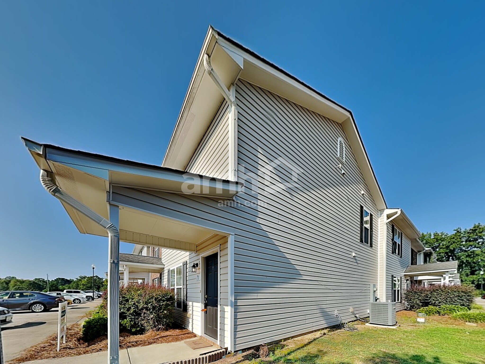 Building Photo - 71 Wolf Creek Ln