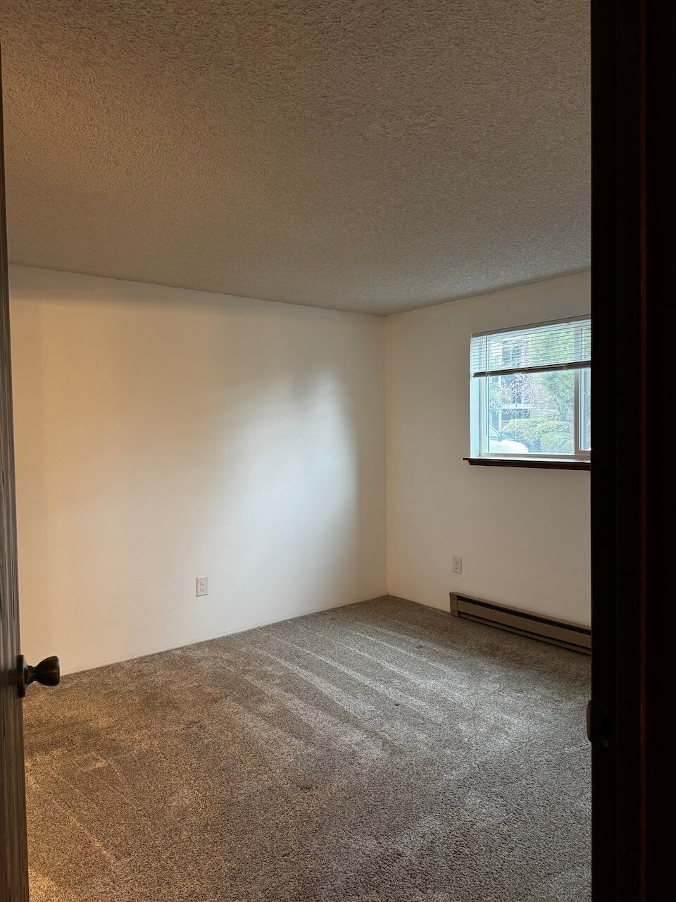 Building Photo - 820 Cady Rd