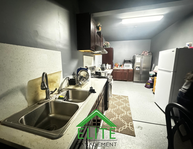 Building Photo - **IDEAL FOR TWO FAMILIES WITH AFFORDABLE P...