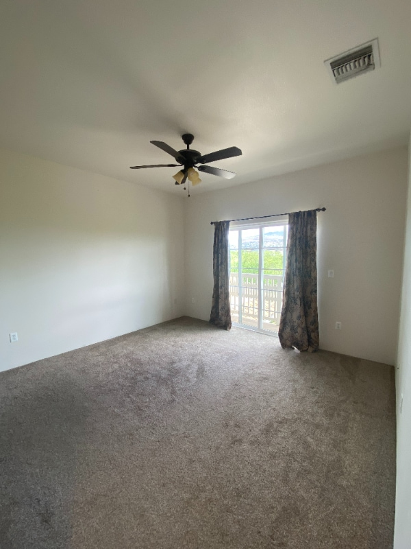 Building Photo - 533 Manawai St
