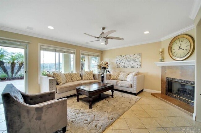Building Photo - 10394 Valley Waters Dr