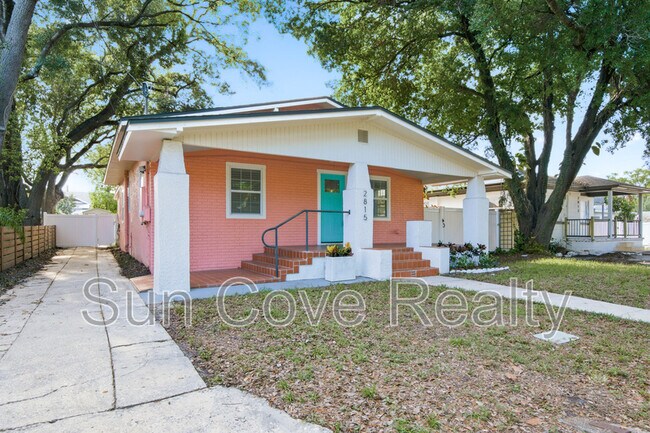 Building Photo - 2815 N Taliaferro Ave