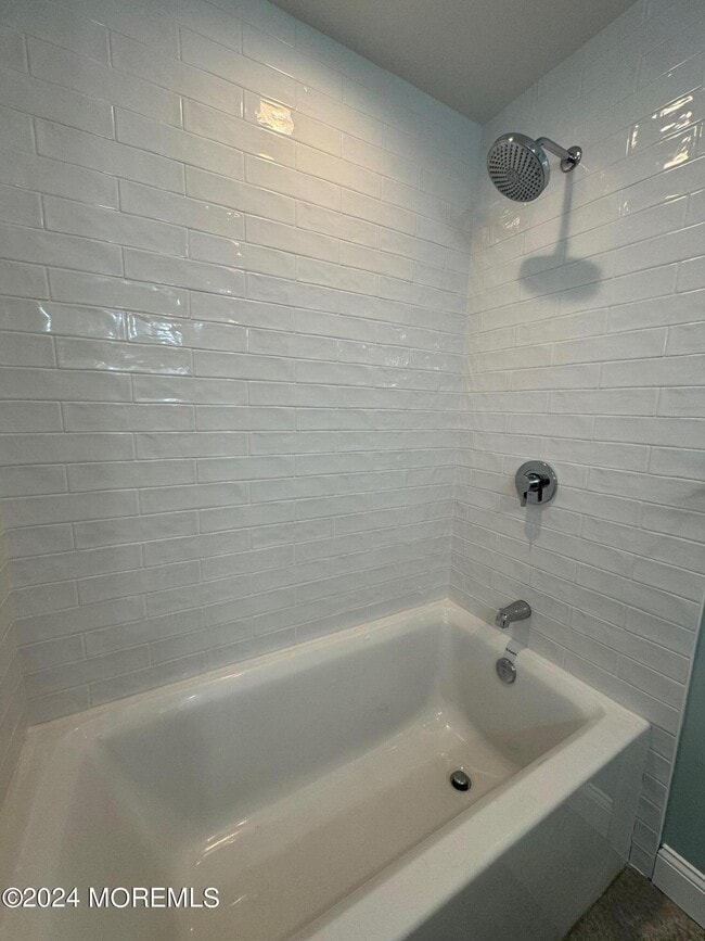 Building Photo - 67 W Sunset Ave