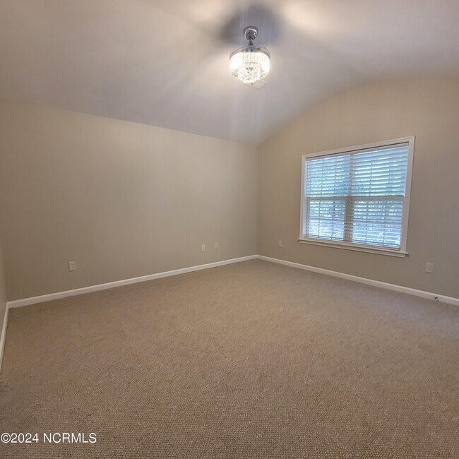 Building Photo - 7800 Cypress Island Dr