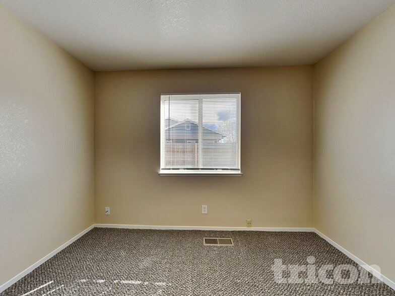 Building Photo - 8640 Sopwith Blvd