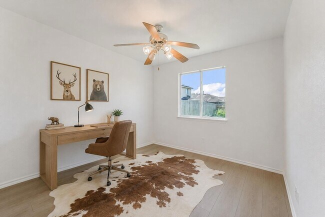 Building Photo - 17817 Majestic Elm Ln