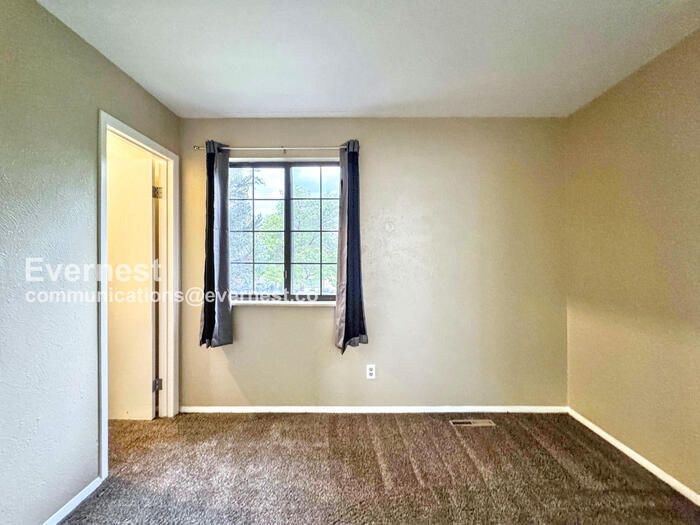 Building Photo - 9379 W 104th Dr