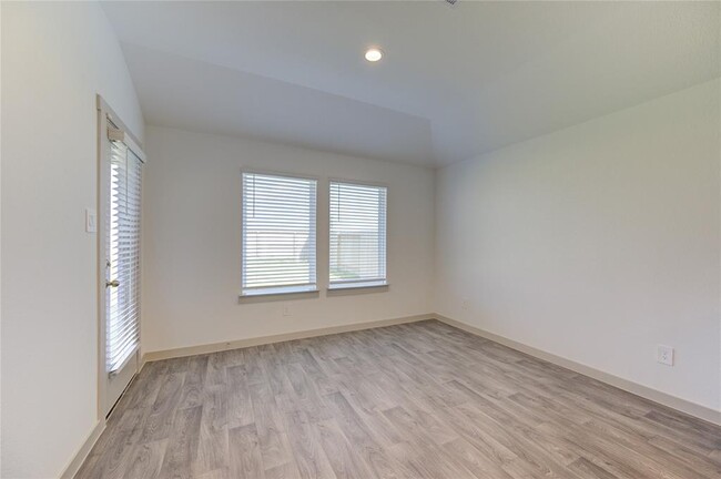 Building Photo - 7322 Marina Hts Wy