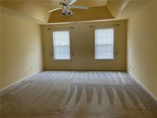 Building Photo - 1594 Hampton Hollow Trail