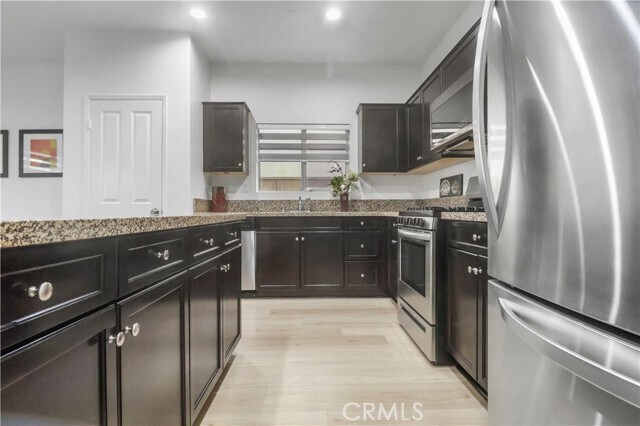 Building Photo - 16768 Olive Tree Ln