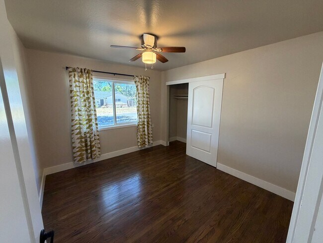 Building Photo - 3 Bedroom | 2 Bathroom | Single family home in Golf Course Terrace