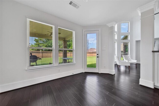 Building Photo - 6707 Birchwood Bend Ct
