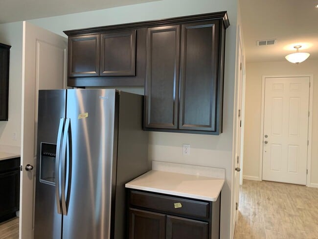 Building Photo - 11532 Cedar Valley Dr