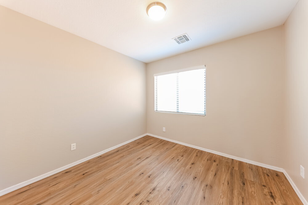 Building Photo - 40810 N Hudson Ct