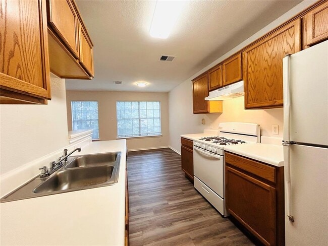 Building Photo - 8508 Apple Carrie Cove