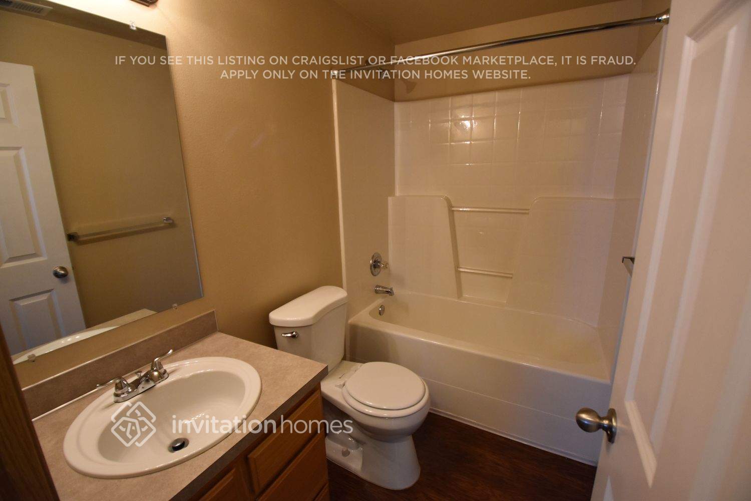 Building Photo - 10616 64th Ave NE