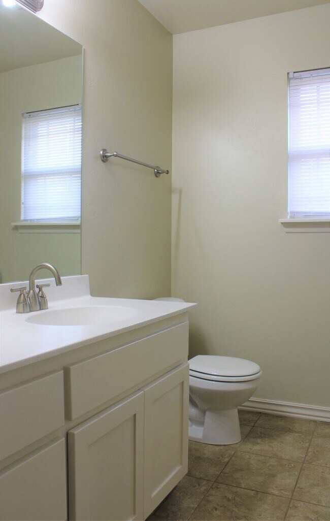 Building Photo - 16113 Capulet Dr